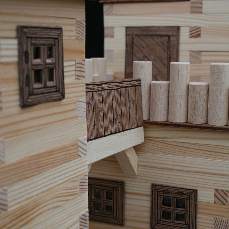 Set constructie arhitectura Castel, 607 piese din lemn, Walachia - Manute Creative