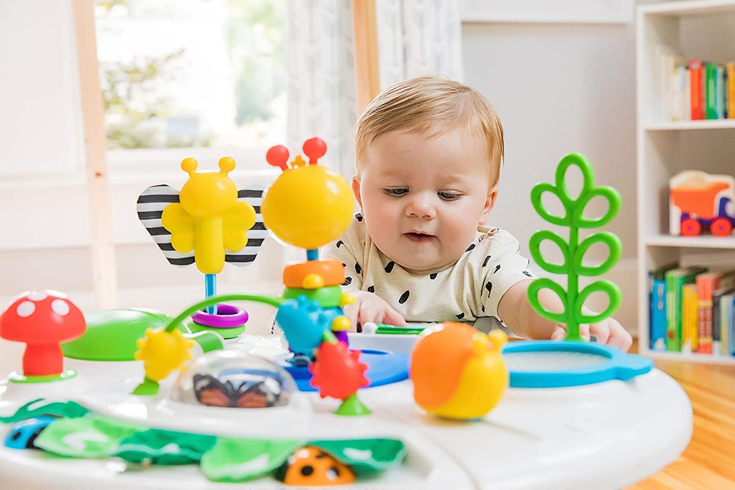 Baby Einstein - Centru de activitati 4 in 1 Around We Grow