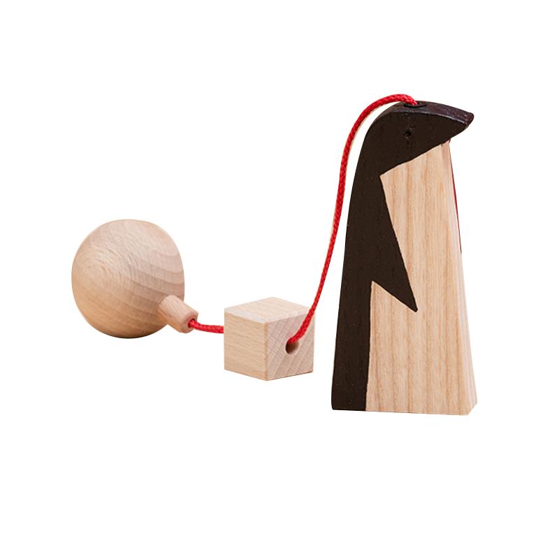Jucarie din lemn pinguin, natur-negru, pentru carusel / centru de activitati, Mobbli - Manute Creative