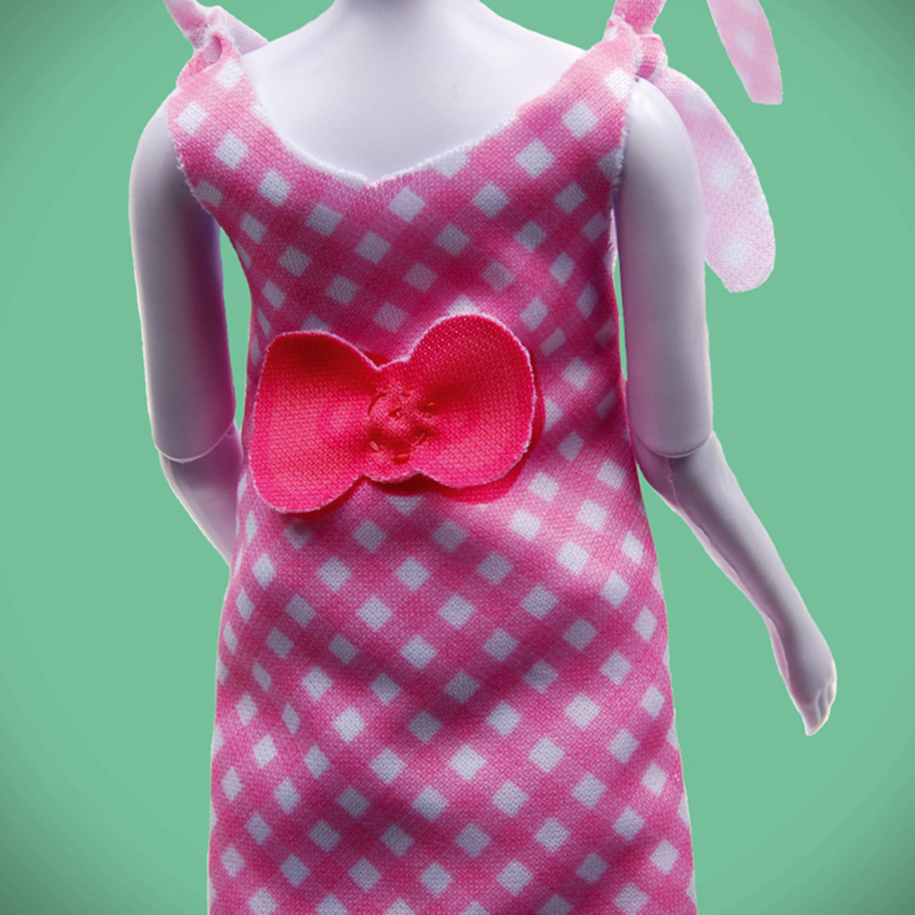 Set de croitorie hainute pentru papusi Couture Hello Kitty Dreams, Dress Your Doll