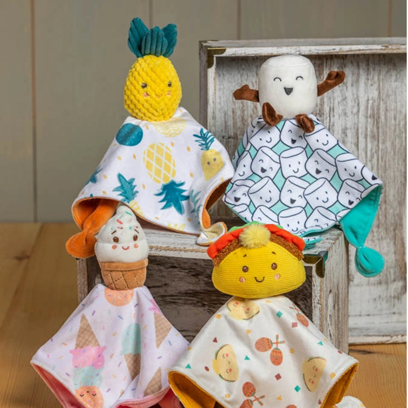 Jucarie plus doudou, Taco Soothie, 25x25 cm, +0 luni,  Mary Meyer